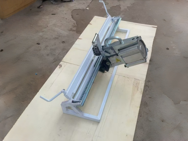 全自動氣動釘扣機